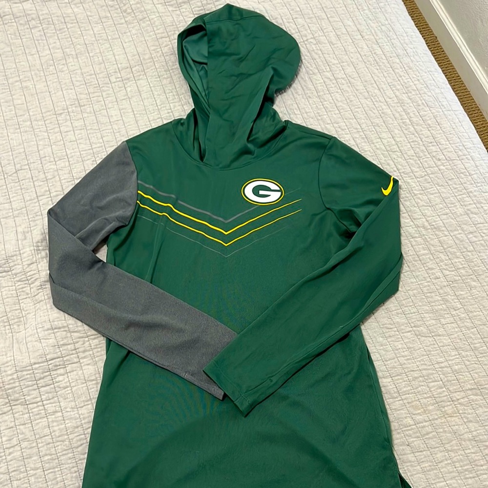 Nike packers long sleeve hoodie green gold drifit Dri-fit